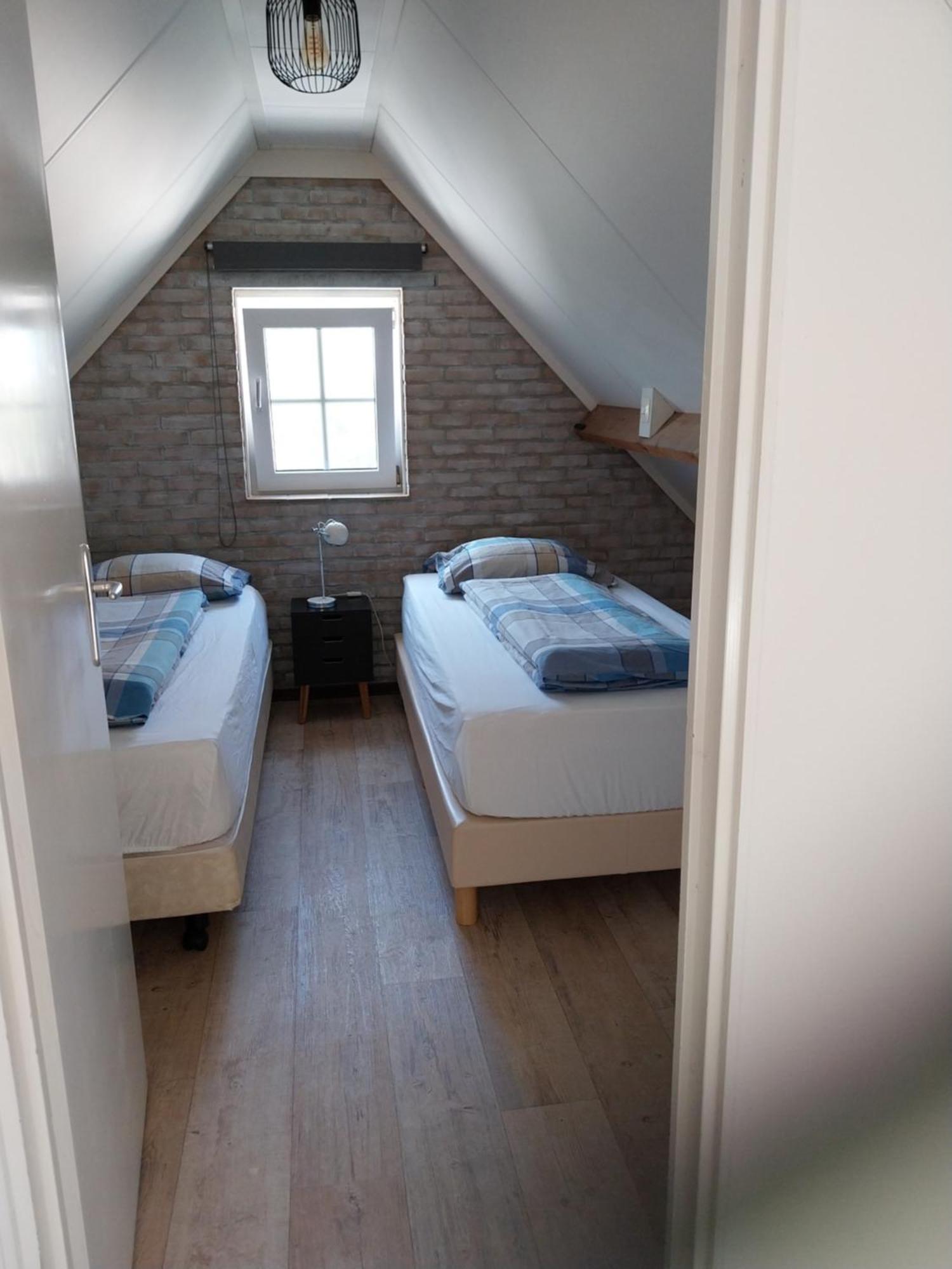 Vakantiehuisje Gelegen Op Een Kattensprong Van Veerse Meer En Noordzee! 坎珀兰 外观 照片